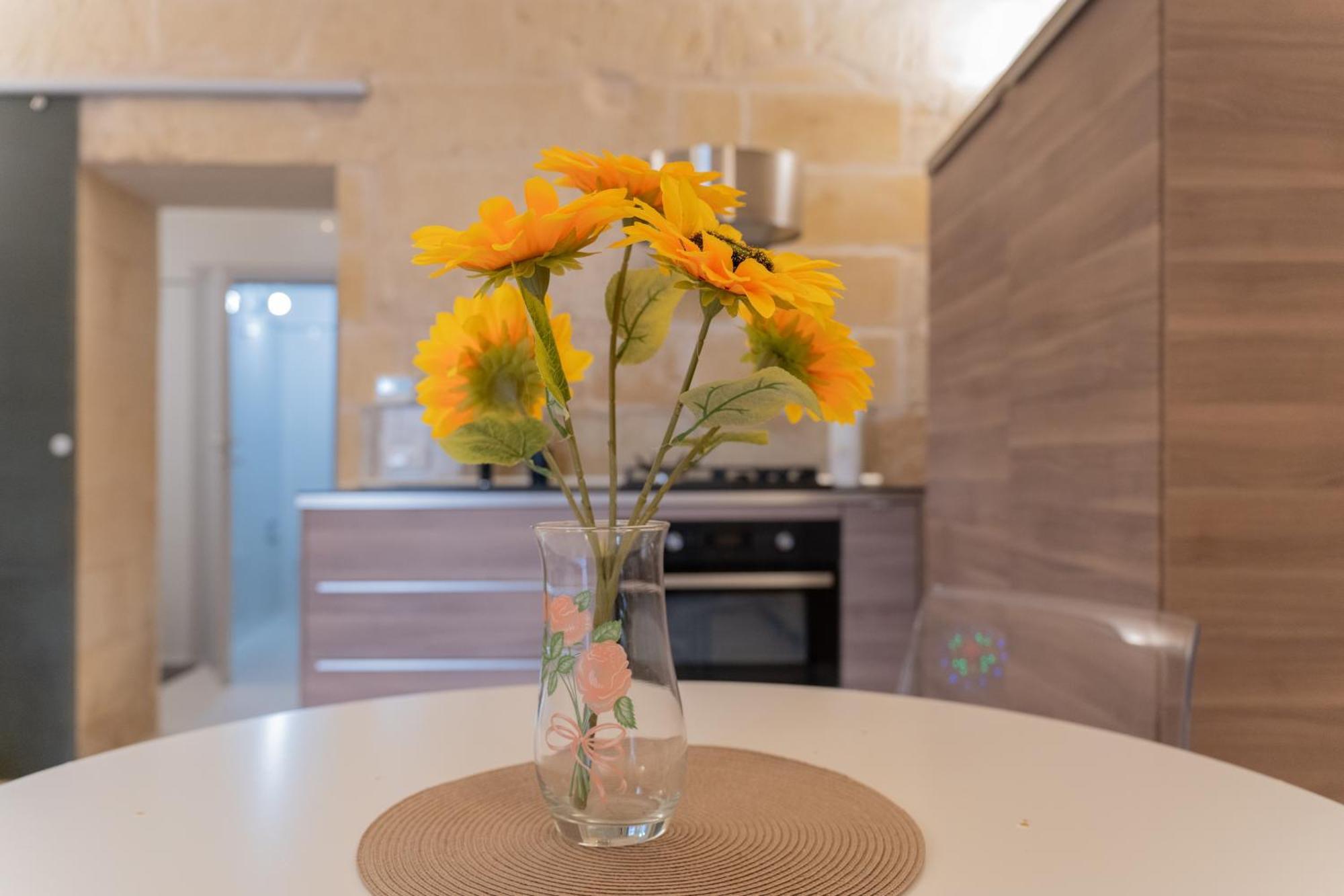 לצ'ה Dimora Barocca Apartment Irene מראה חיצוני תמונה